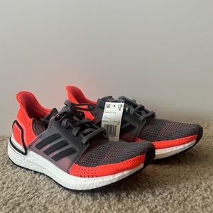 NWT Adidas Ultraboost Men’s Size 8